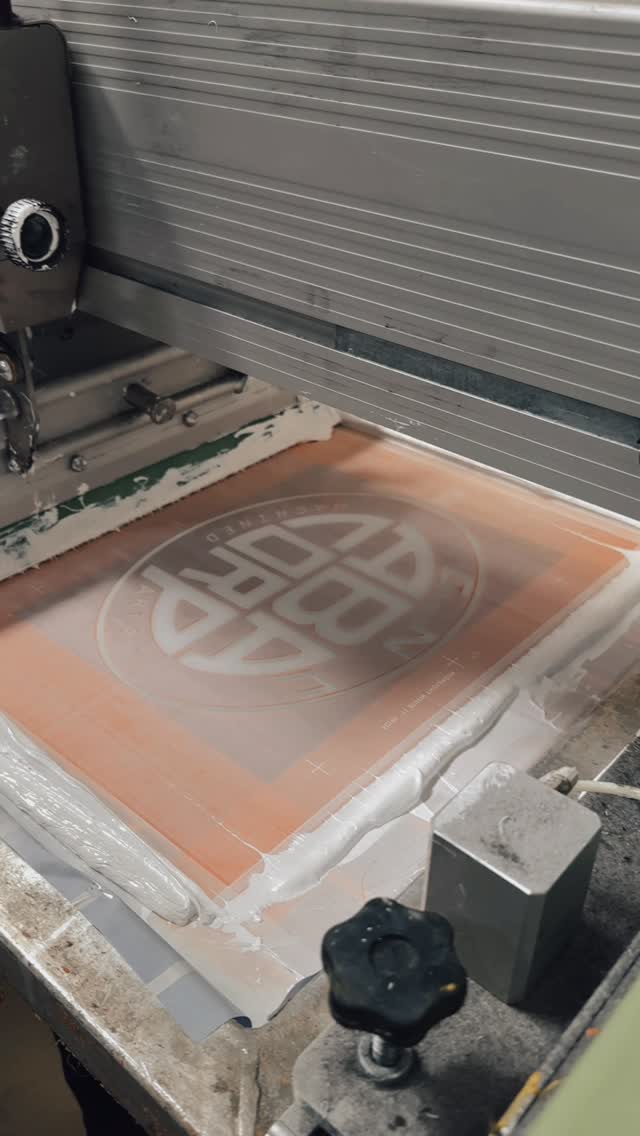 End of the week. Still applying pressure. 🔥🖨️ #screenprinting #manufacturing #printtoaster #customshirts